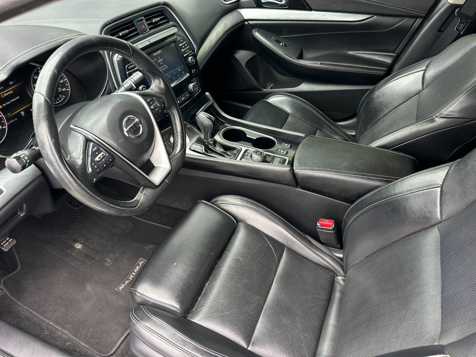 Used 2017 Deep Blue Pearl Nissan 3.5 SV image 9