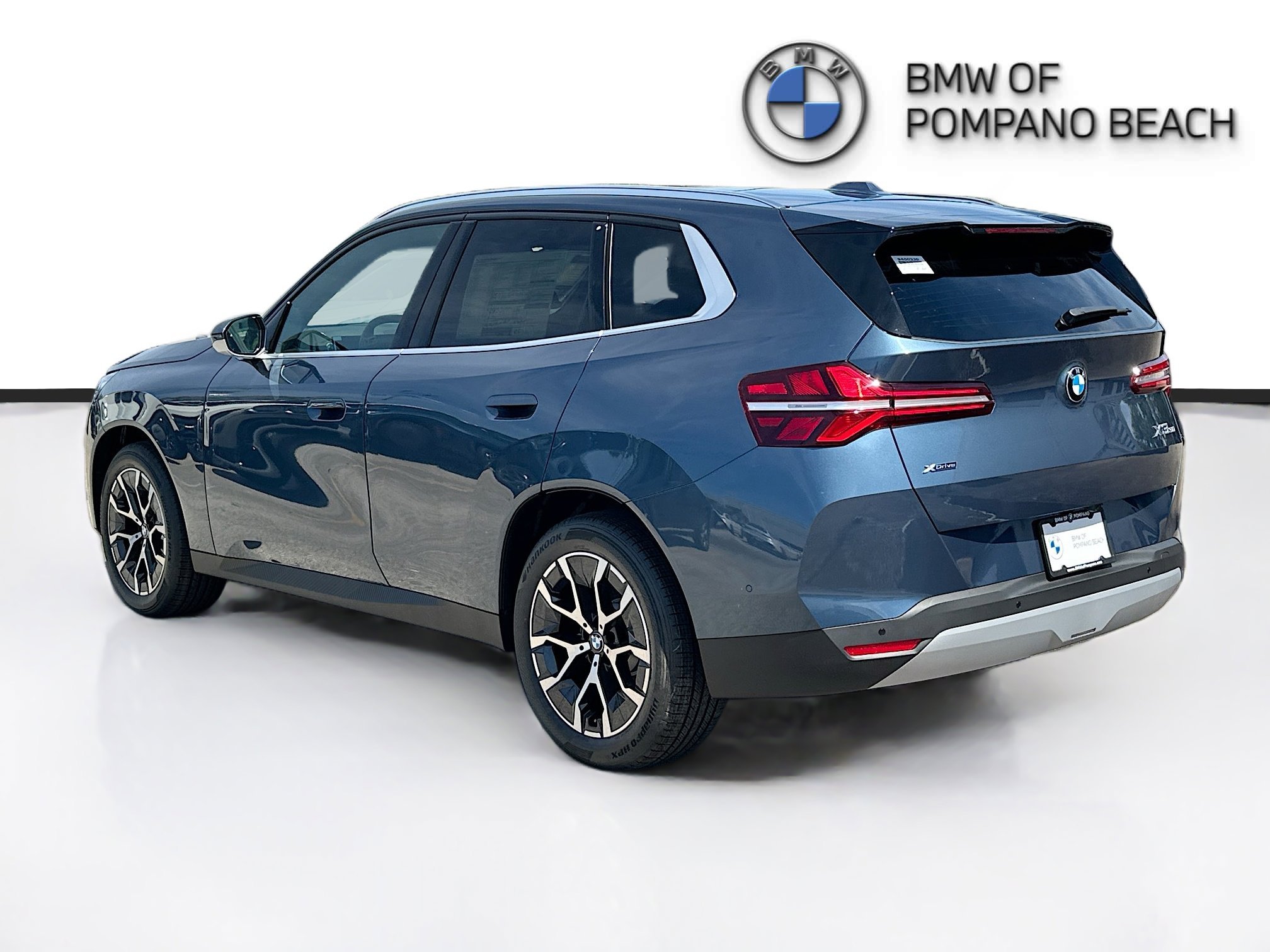 New 2026 Arctic Race Blue Metallic BMW 30 xDrive image 4