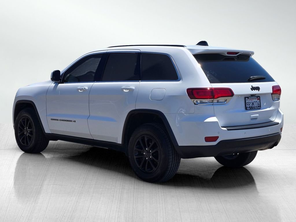 Certified Used 2022 Bright White Clearcoat Jeep Laredo X image 5