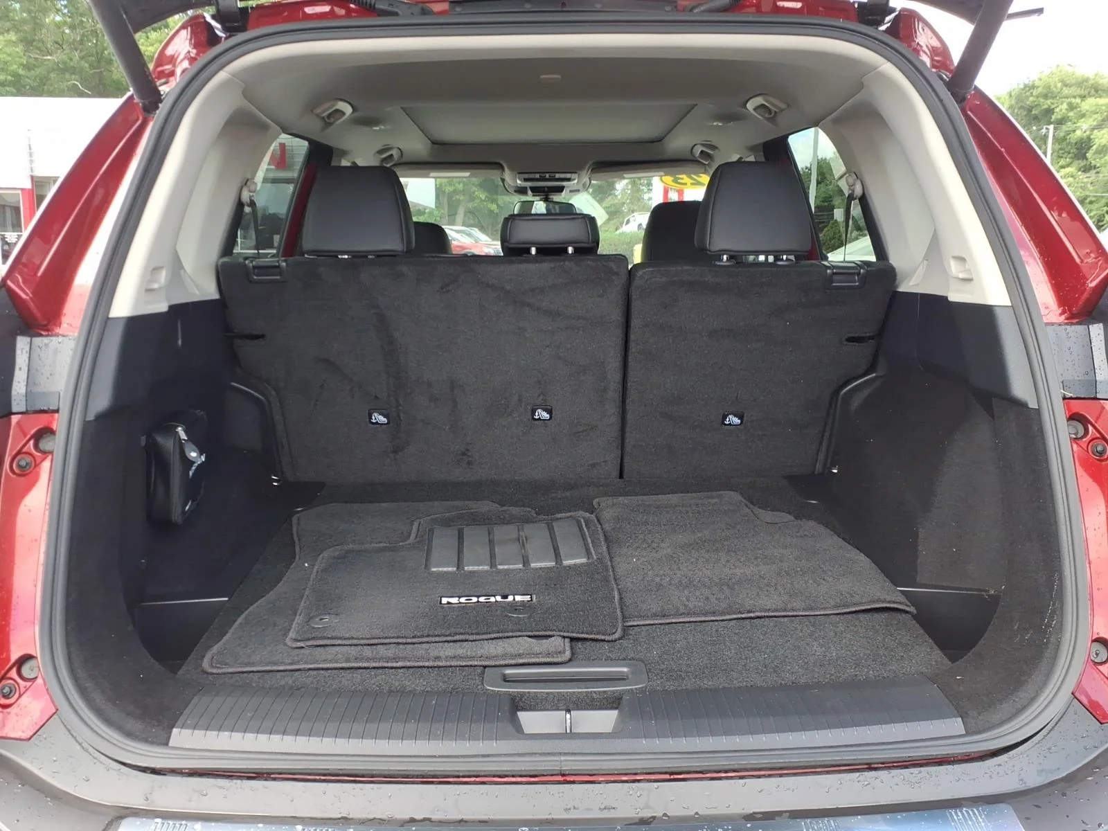 Certified Used 2023 Scarlet Ember Tintcoat Nissan SV image 16