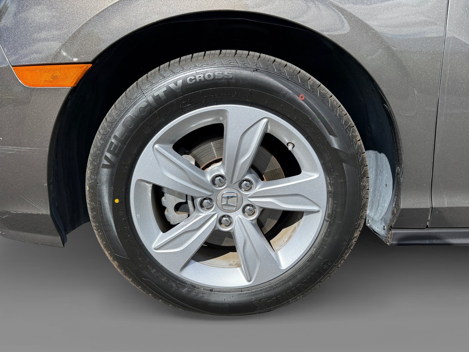 Used 2019 Pacific Pewter Metallic Honda EX-L image 9