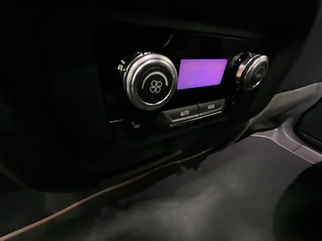 2026 GMC Acadia AT4 - Photo 22