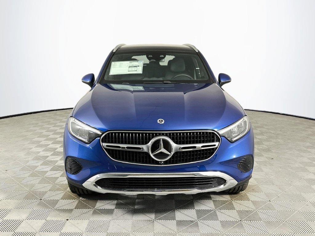 New 2027 Blue Mercedes-Benz GLC 300 image 2