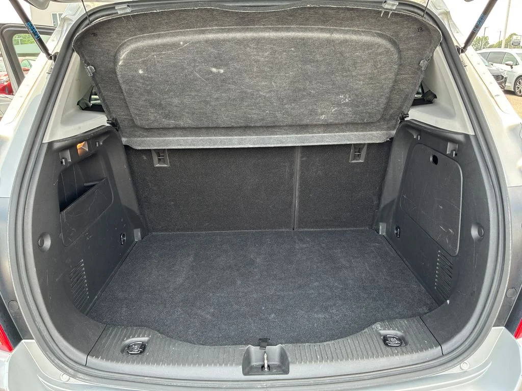 Used 2021 Silver Chevrolet LT image 23