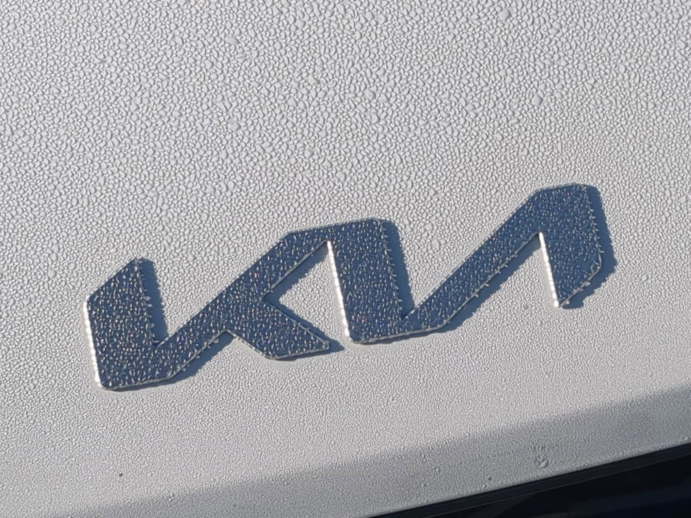 New 2026 Snow White Pearl Kia GT-Line image 15