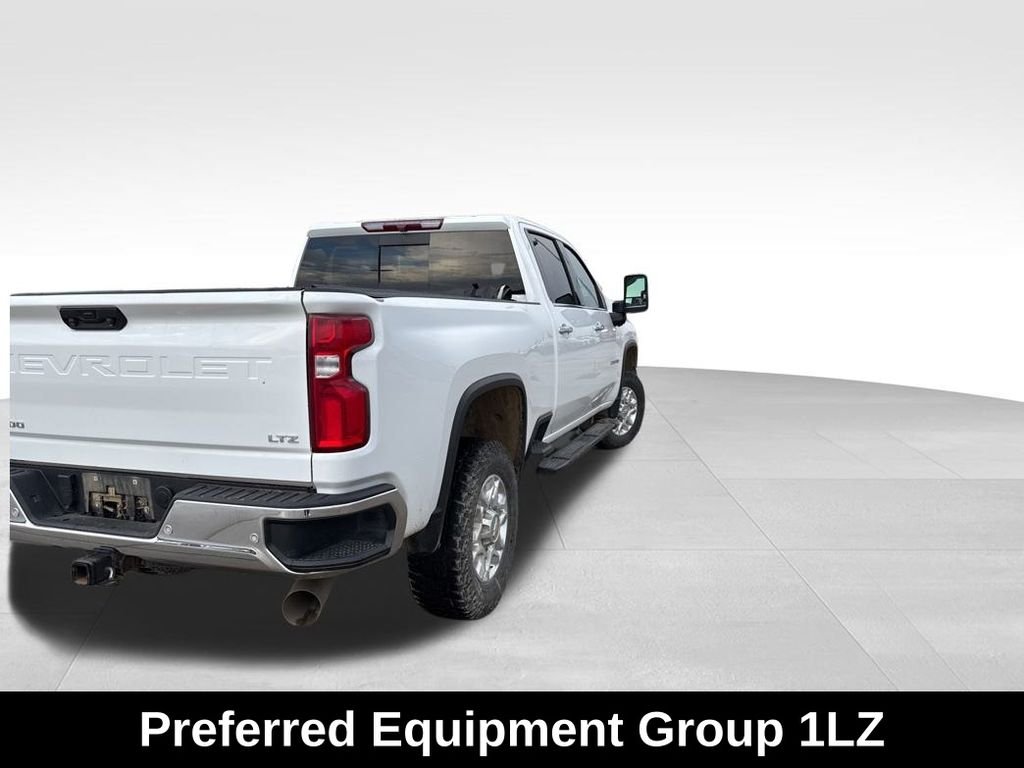 2023 Chevrolet Silverado 2500HD LTZ photo 3