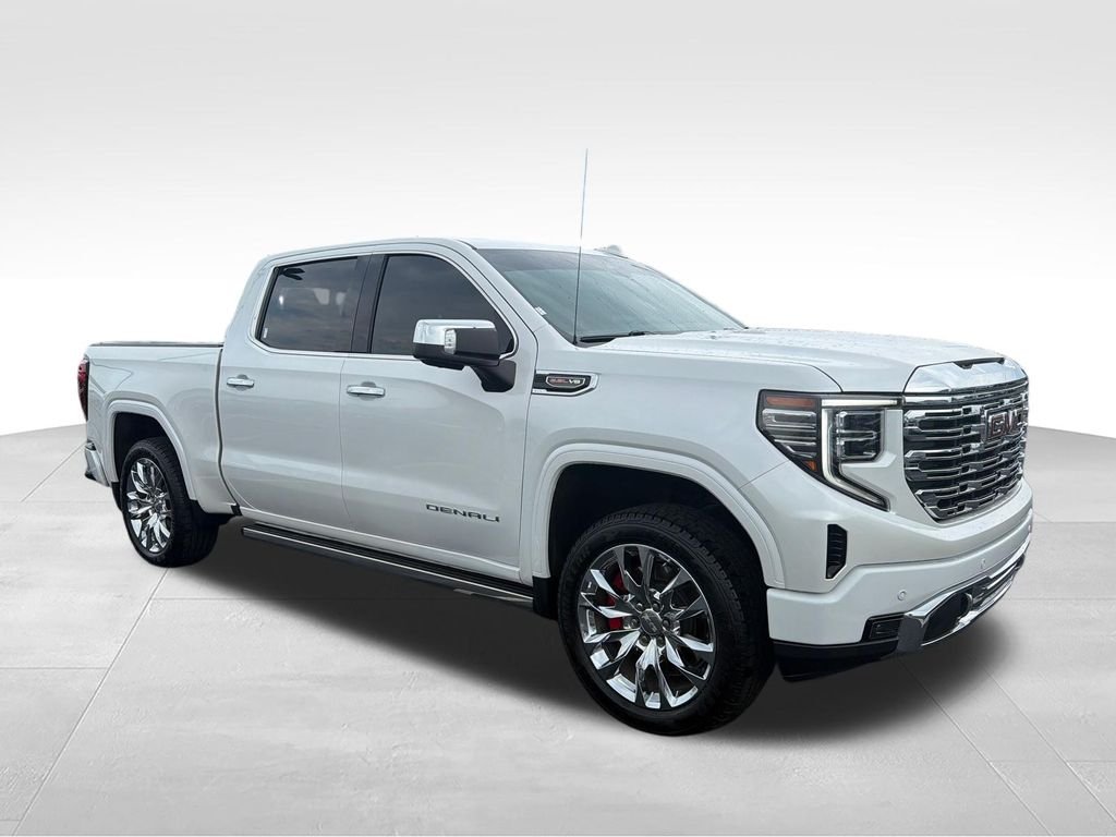 Used 2023 White GMC Denali image 8