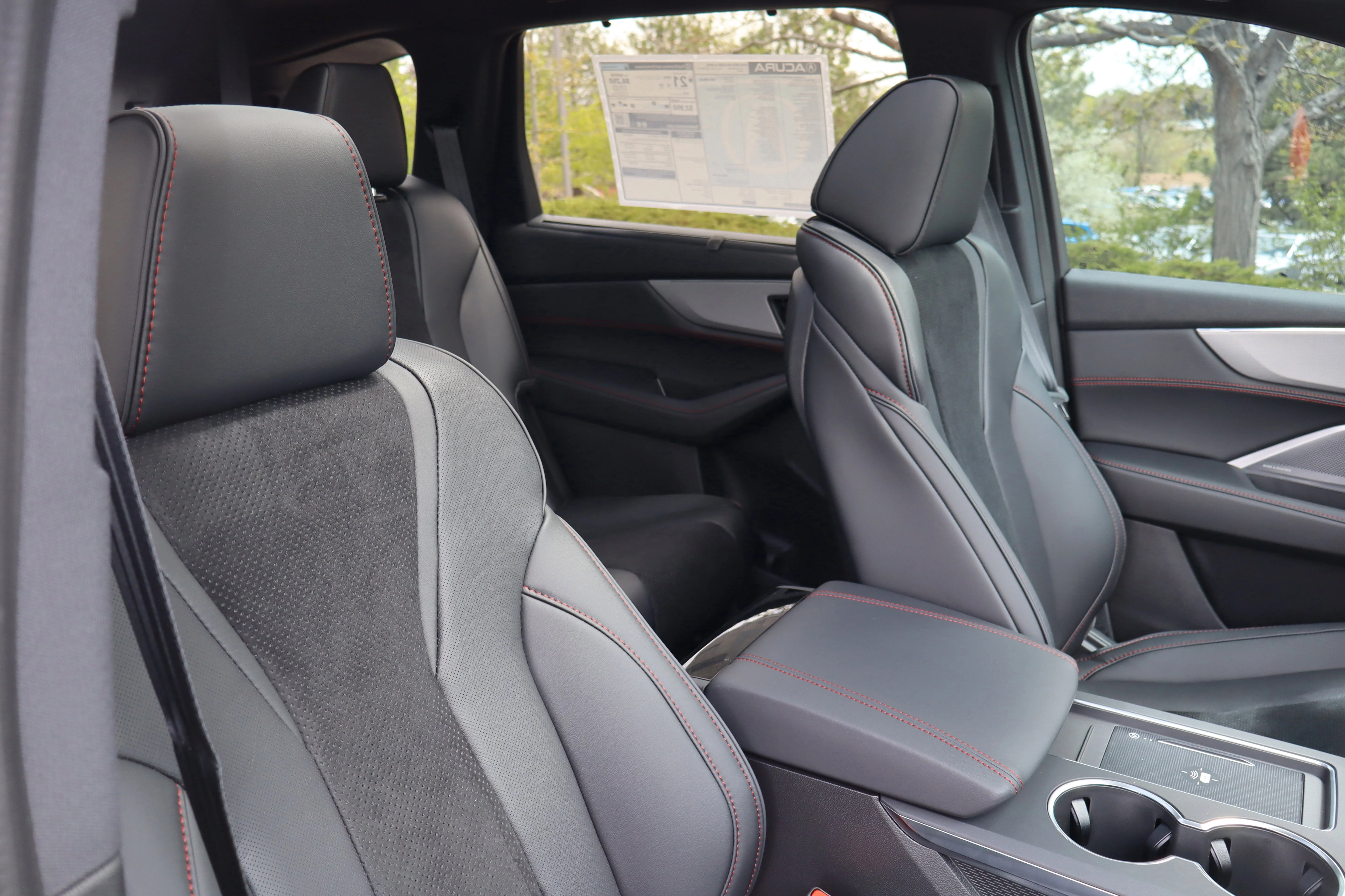 New 2026 Solar Silver Metallic Acura w/A-Spec Package image 34
