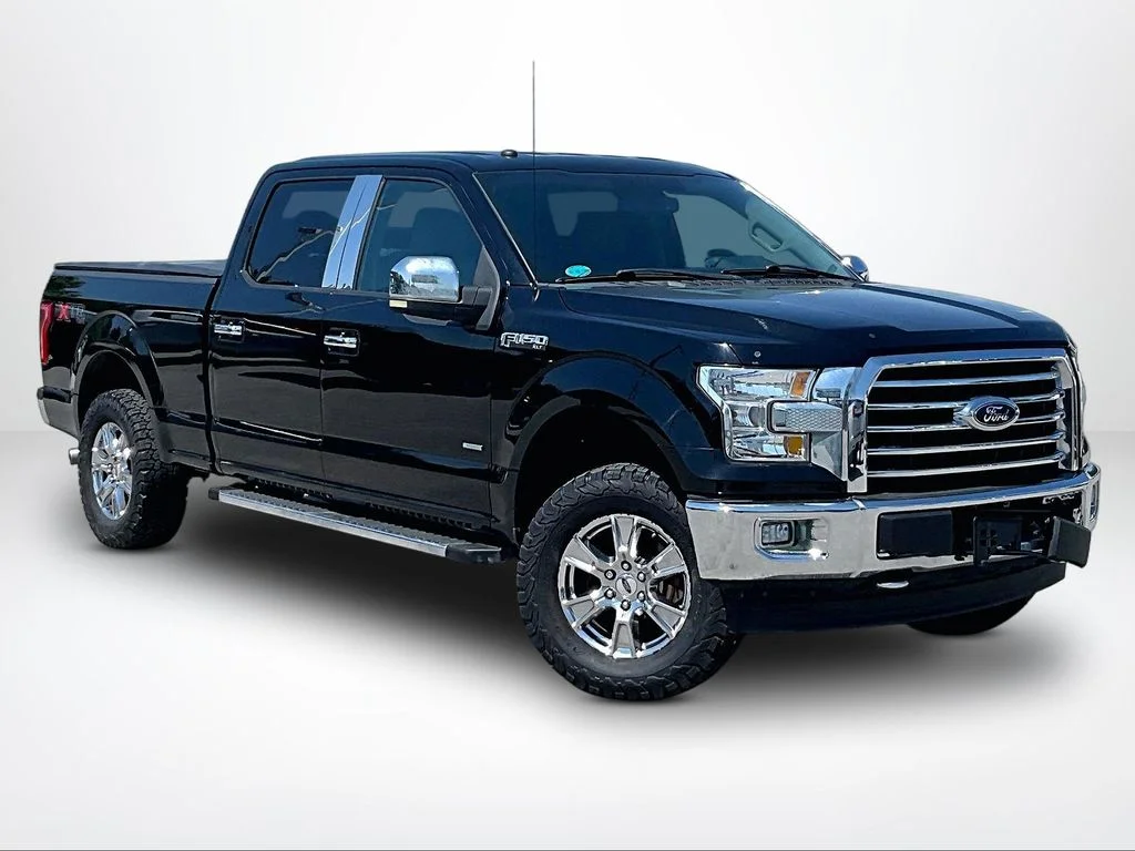 Used 2017 Black Ford XLT image 13
