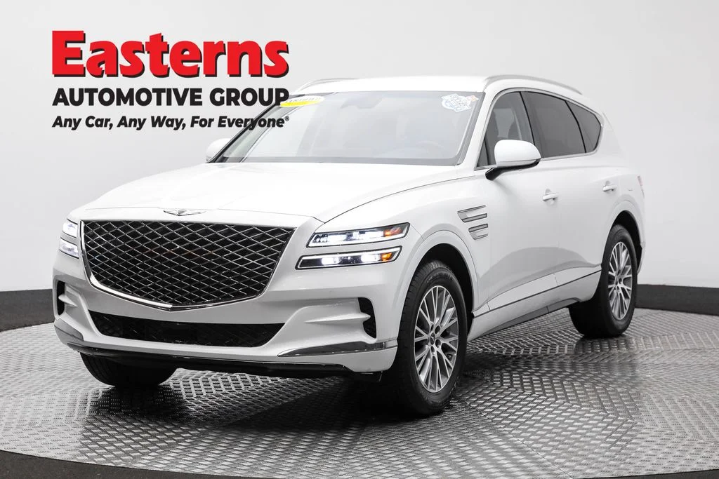 Used 2024 White Genesis 2.5T image 1