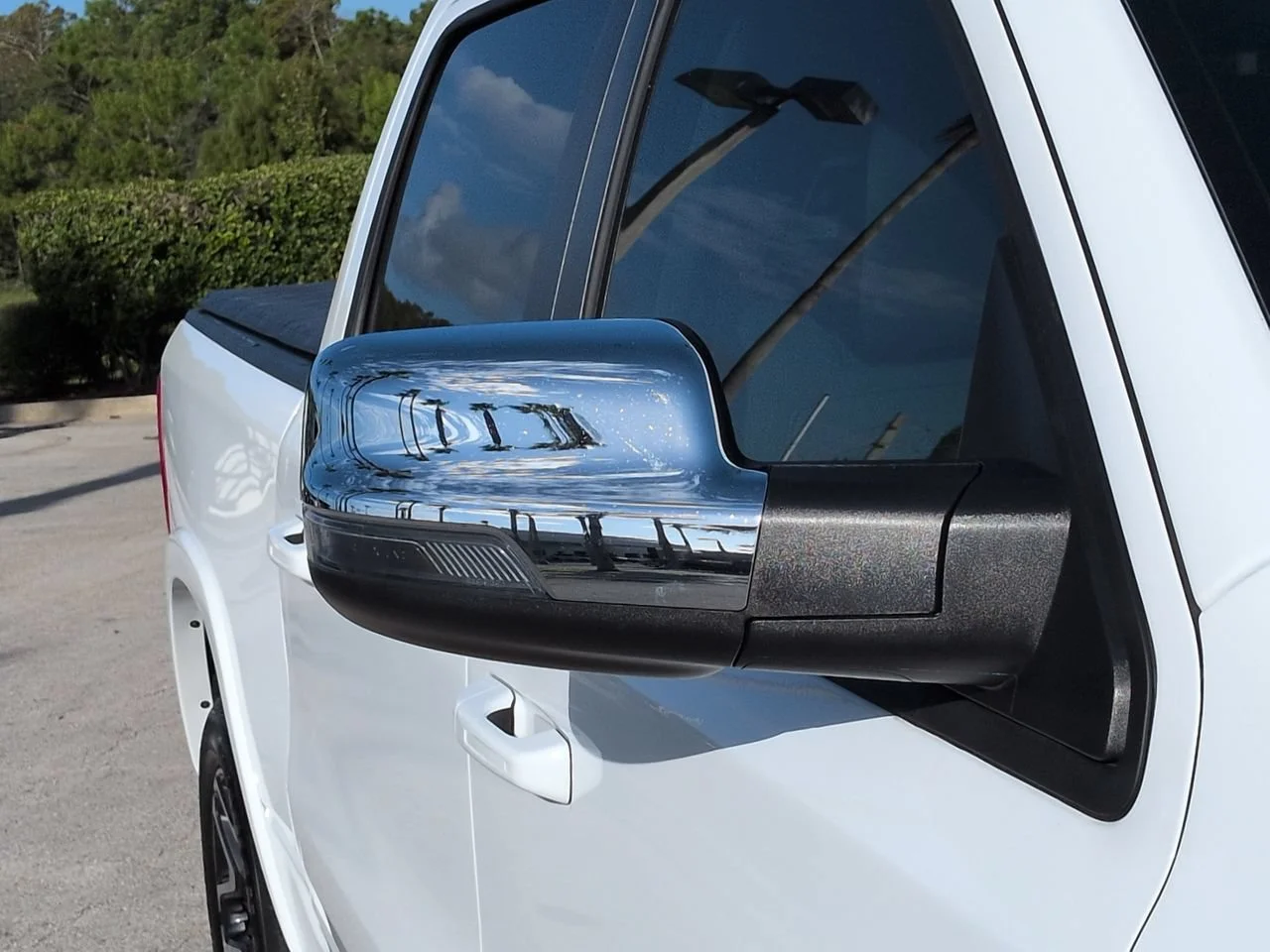 Certified Used 2026 Bright White Clearcoat Ram Laramie image 12