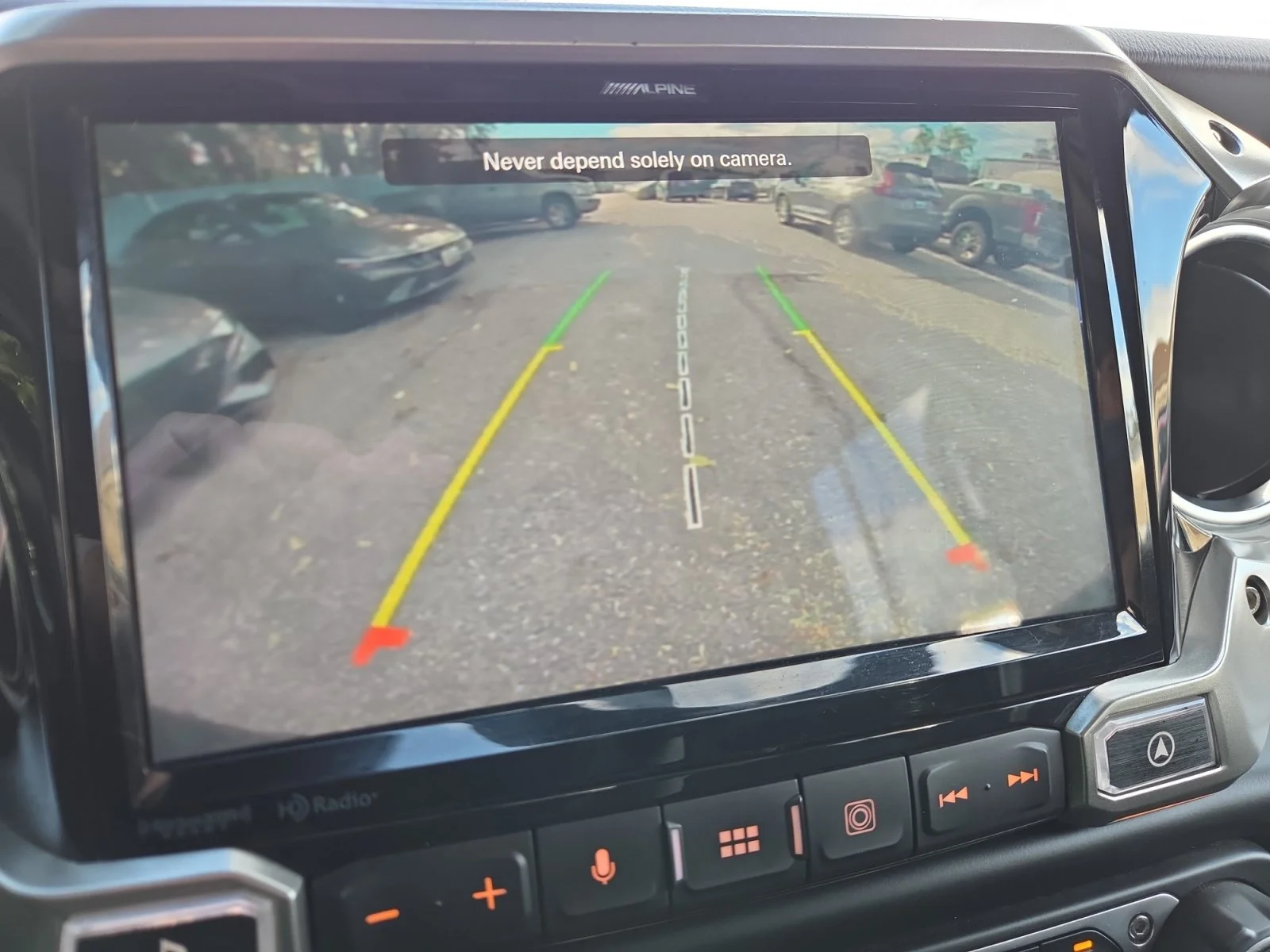 Used 2021 White Jeep Unlimited Sahara Altitude image 20
