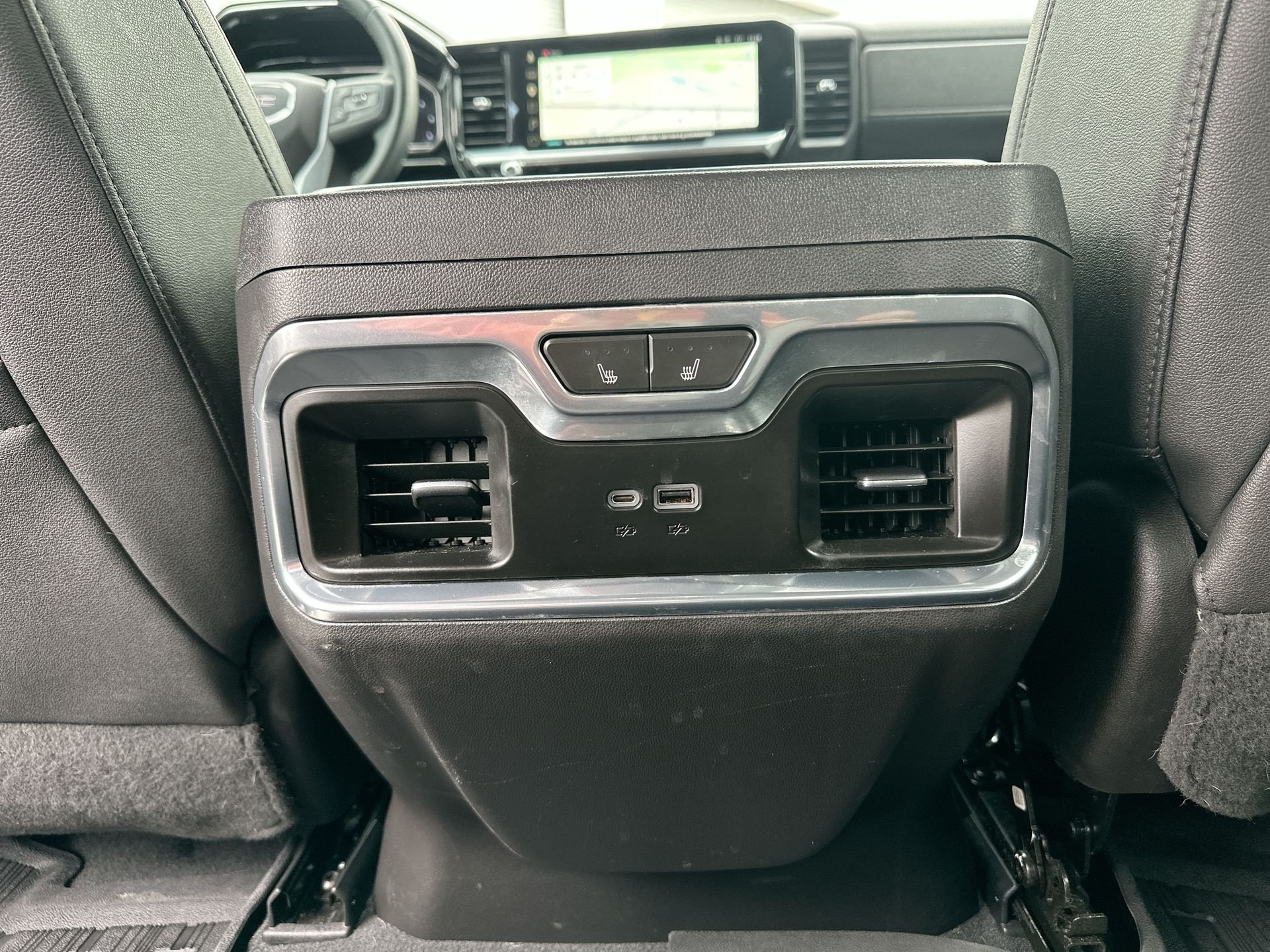 2023 GMC Sierra 1500 SLT - Photo 22