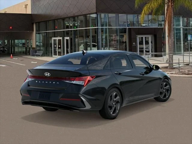 New 2026 Black Hyundai SEL Sport image 4