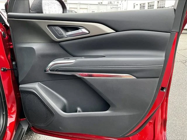 2026 Chevrolet Traverse LT - Photo 30