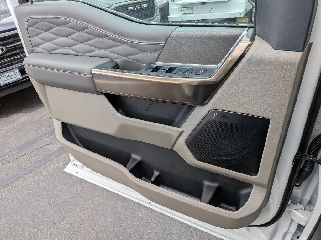 New 2026 White Ford Platinum image 22