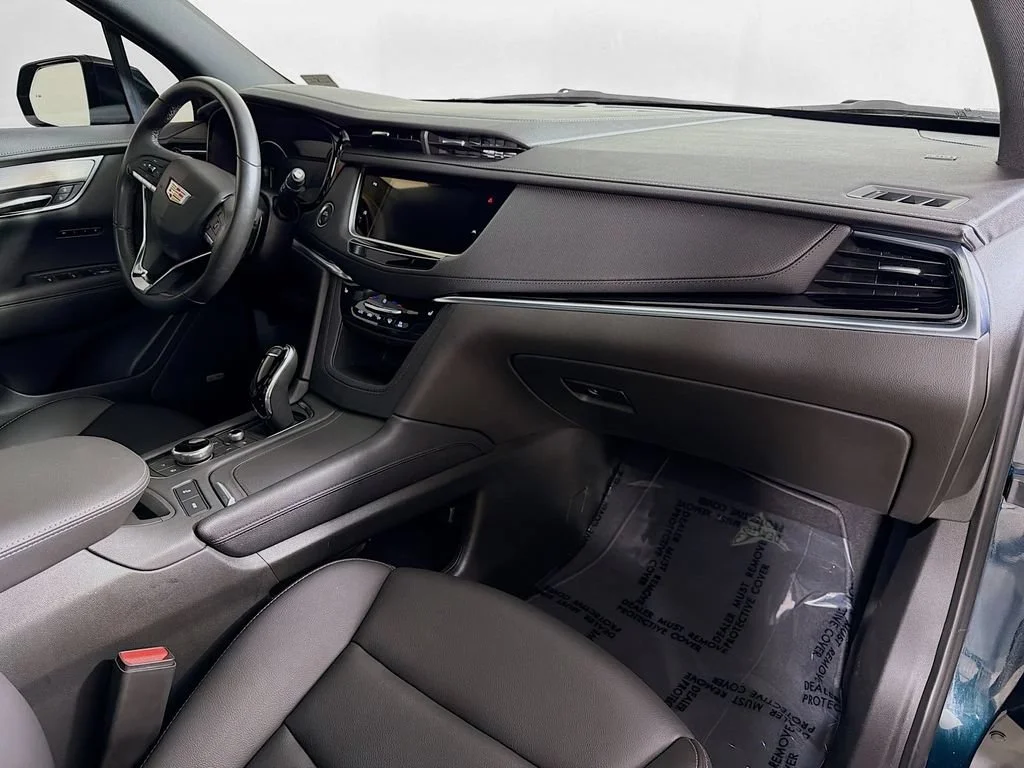 2024 Cadillac XT6 Luxury - Photo 28