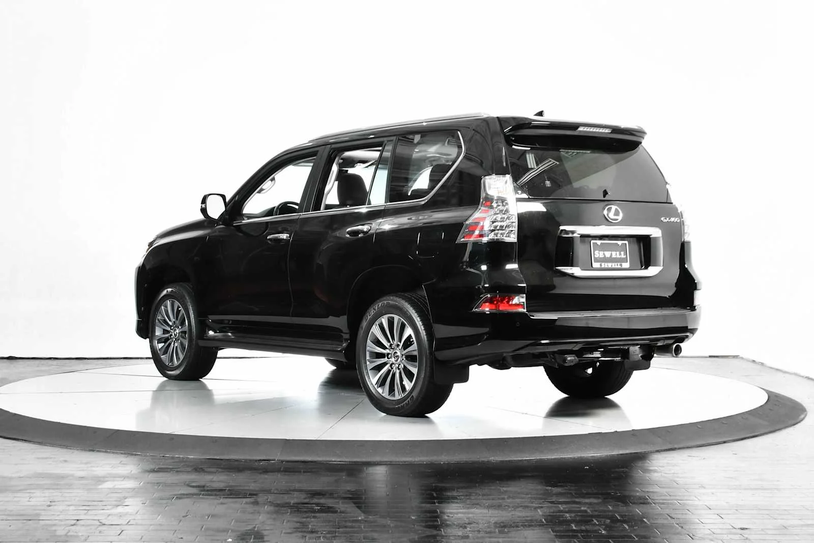 Used 2023 Black Onyx Lexus Luxury image 4