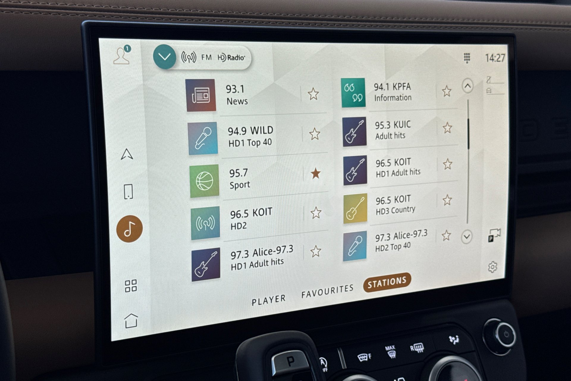 New 2026 Fuji White Land Rover X-Dynamic SE image 20