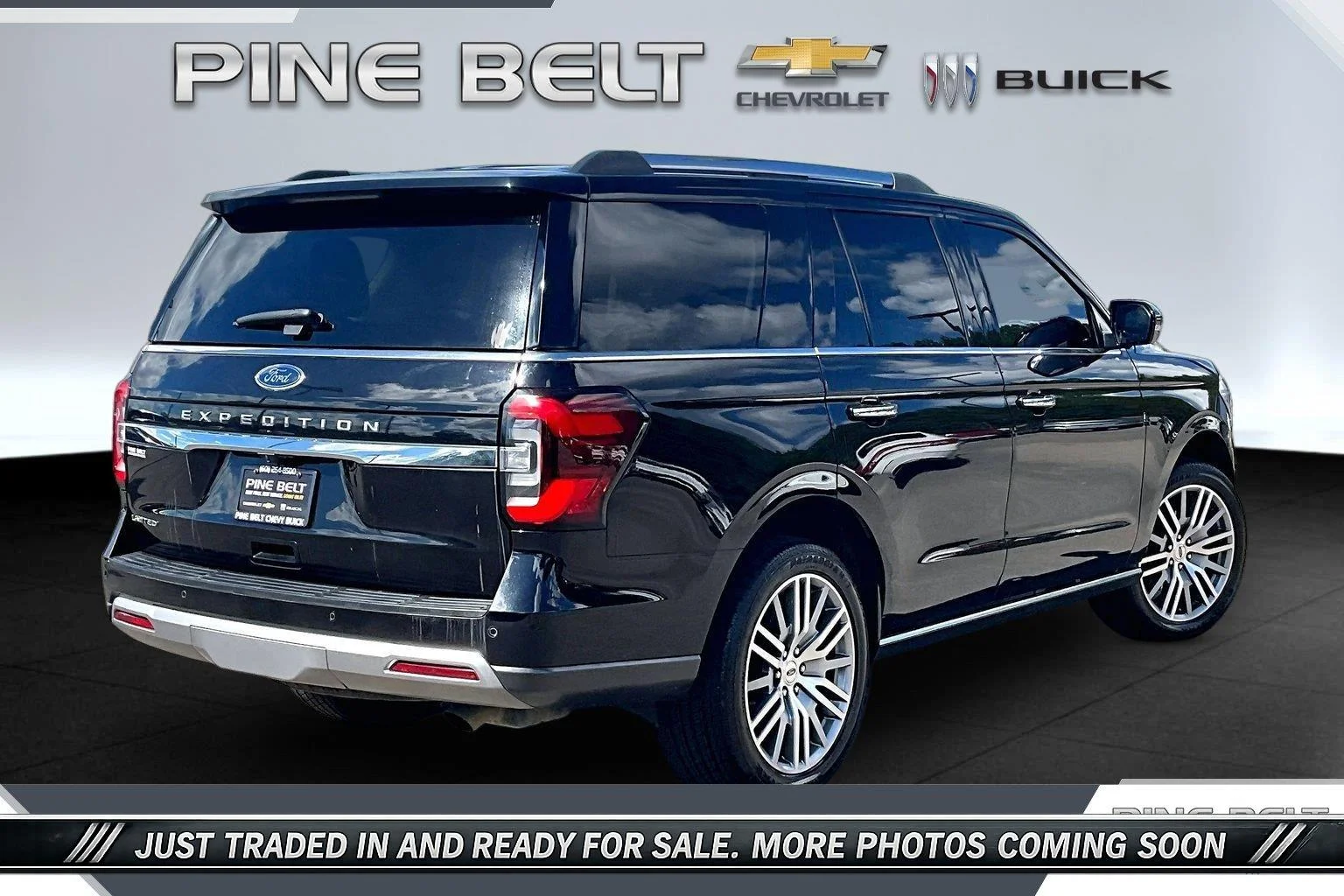 Used 2022 Agate Black Ford Limited image 11
