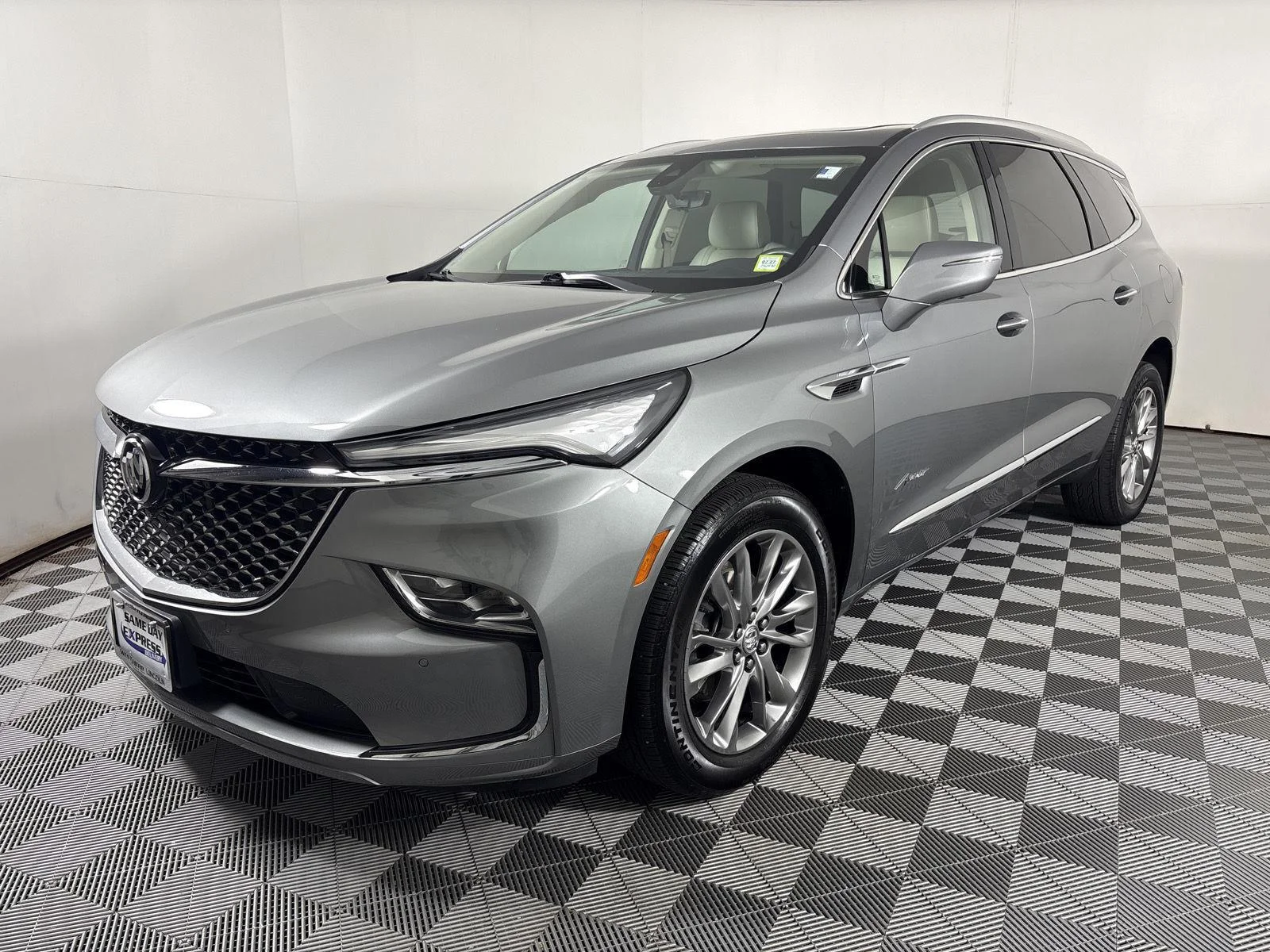 Used 2023 Moonstone Gray Metallic Buick Avenir image 3