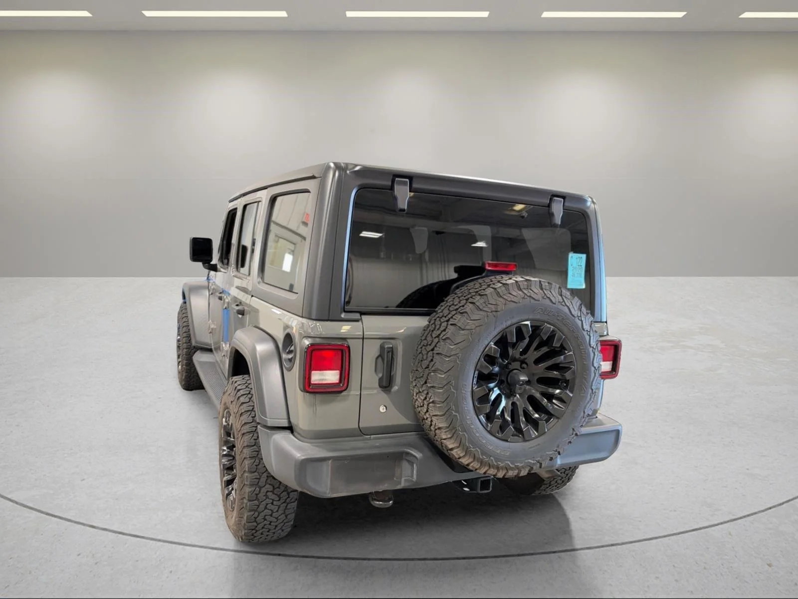 Used 2020 Sting-Gray Clearcoat Jeep Sport S image 7