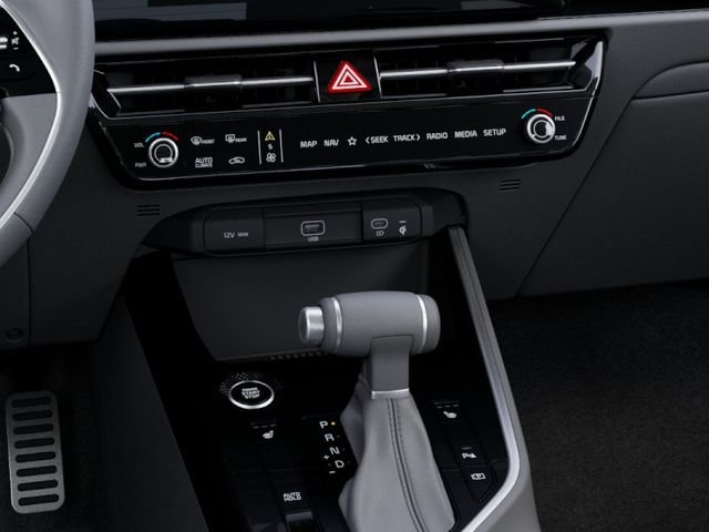 New 2025 Snow White Pearl Kia EX Touring image 23