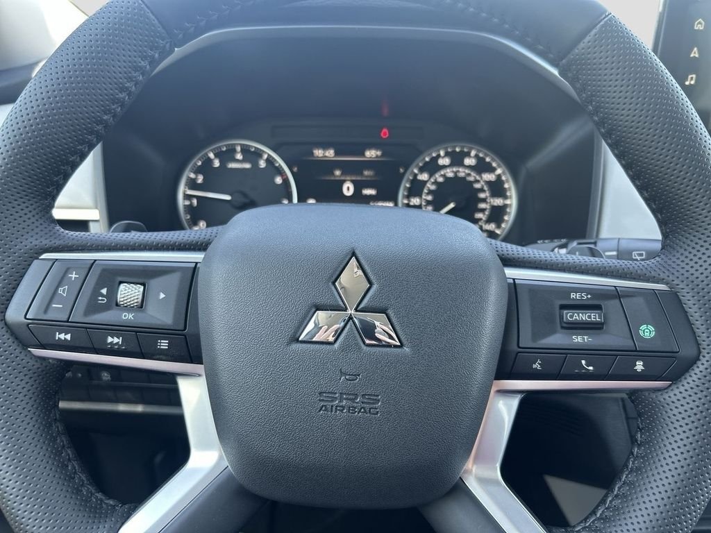2026 Mitsubishi Outlander SE - Photo 23