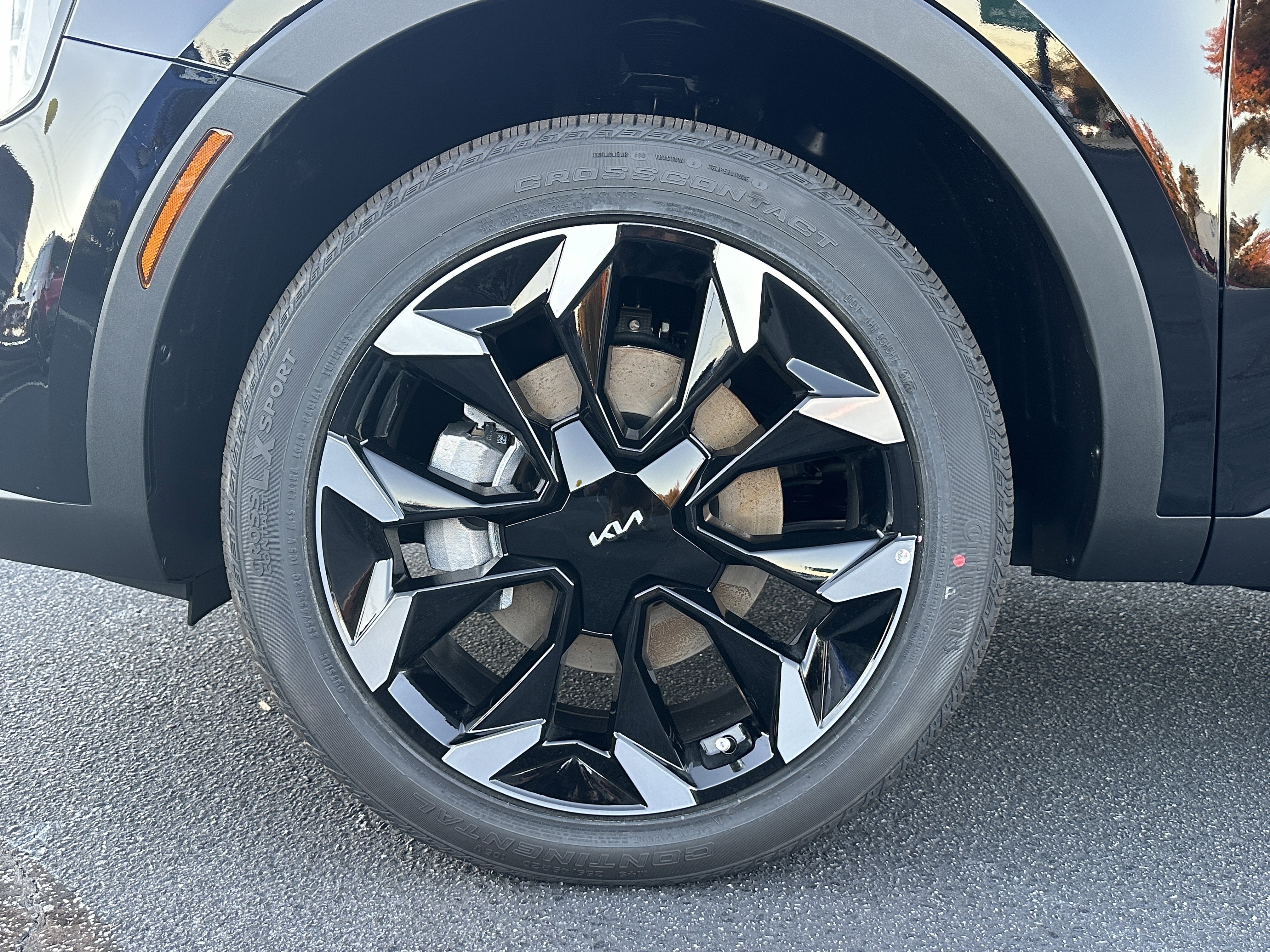 New 2026 Ebony Black Kia EX image 12