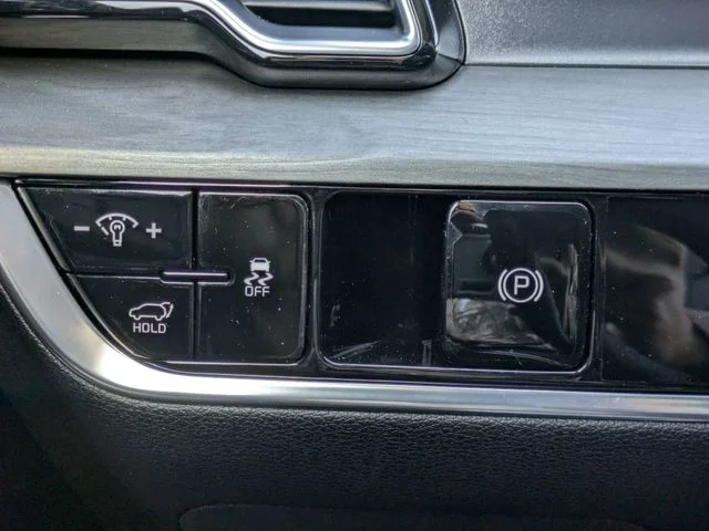 2025 Kia Sportage X-Pro - Photo 29