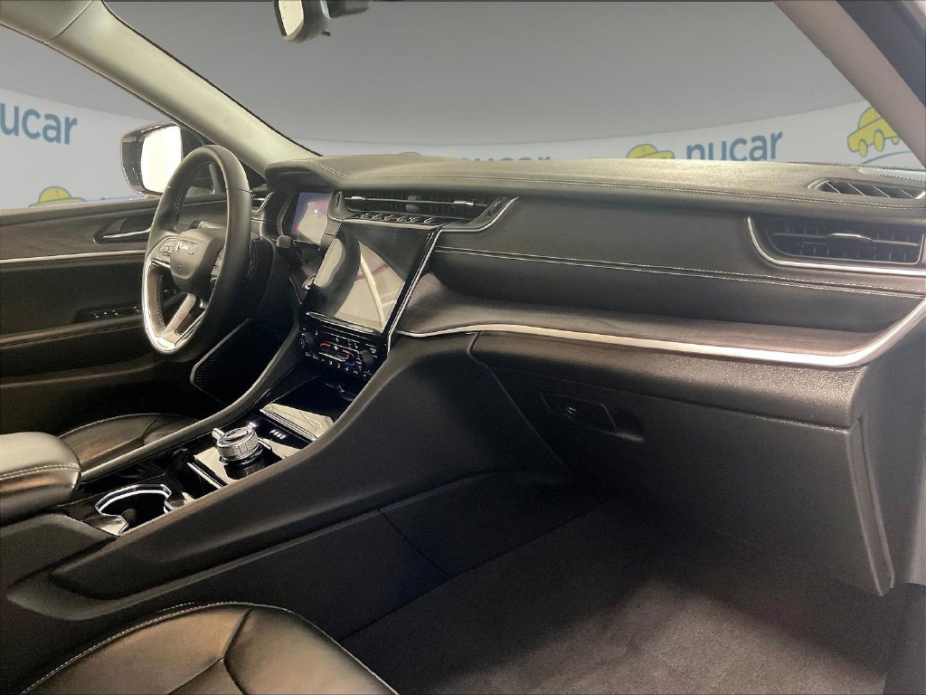 Used 2022 White Jeep Limited image 14