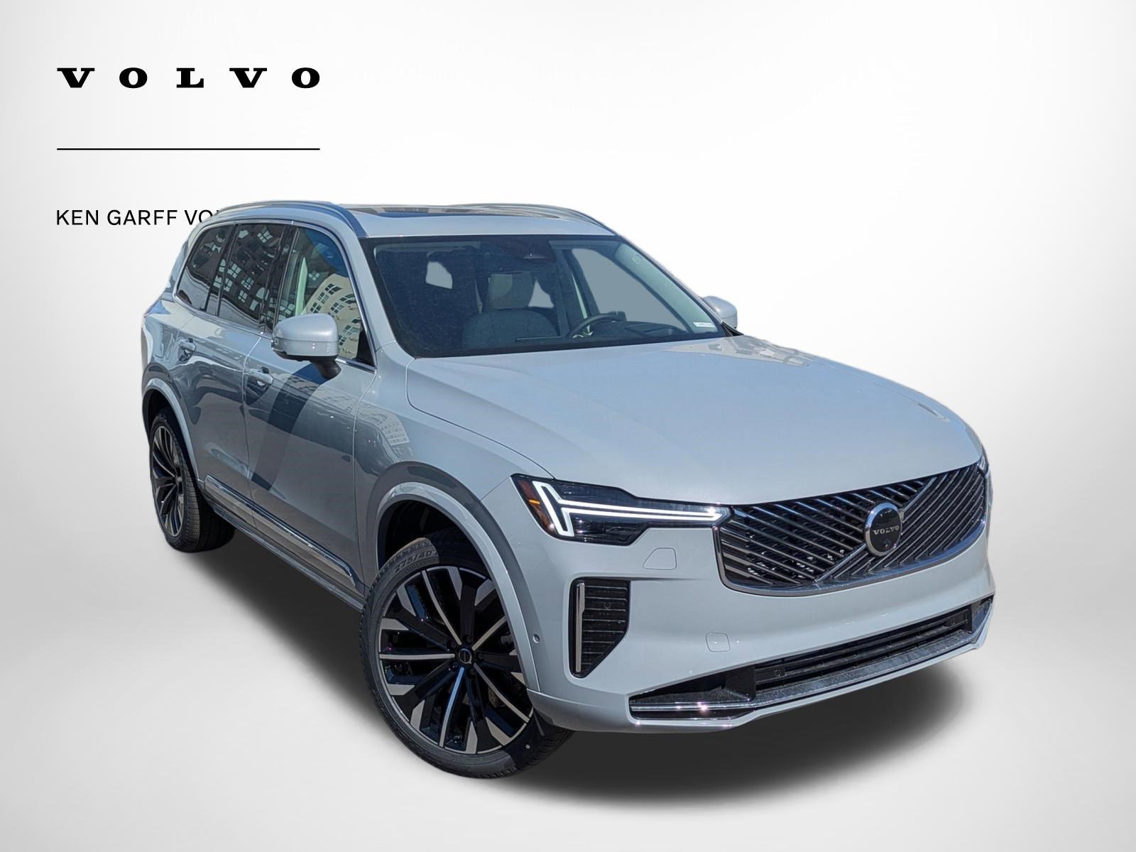 2026 Volvo XC90 T8 Recharge Ultra Bright 4WD's photo