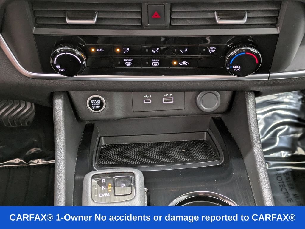 Used 2023 White Nissan S image 20