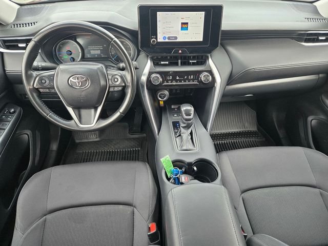 Used 2024  Toyota LE image 9