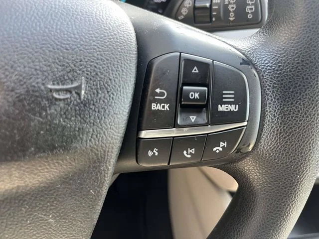 Used 2020 Agate Black Metallic Ford SE image 24