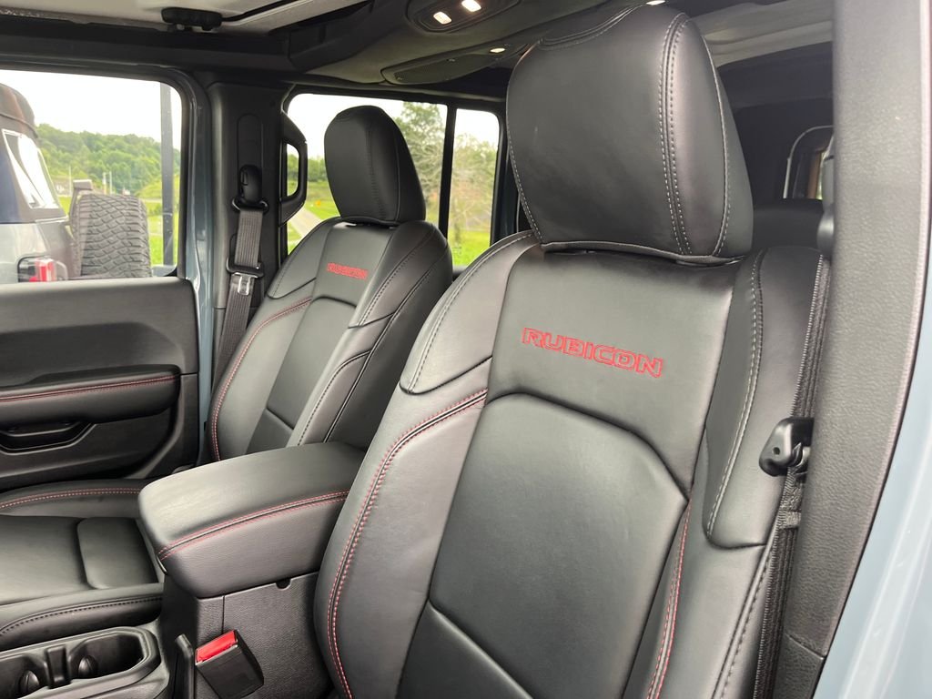Used 2024 Gray Jeep Rubicon X image 12