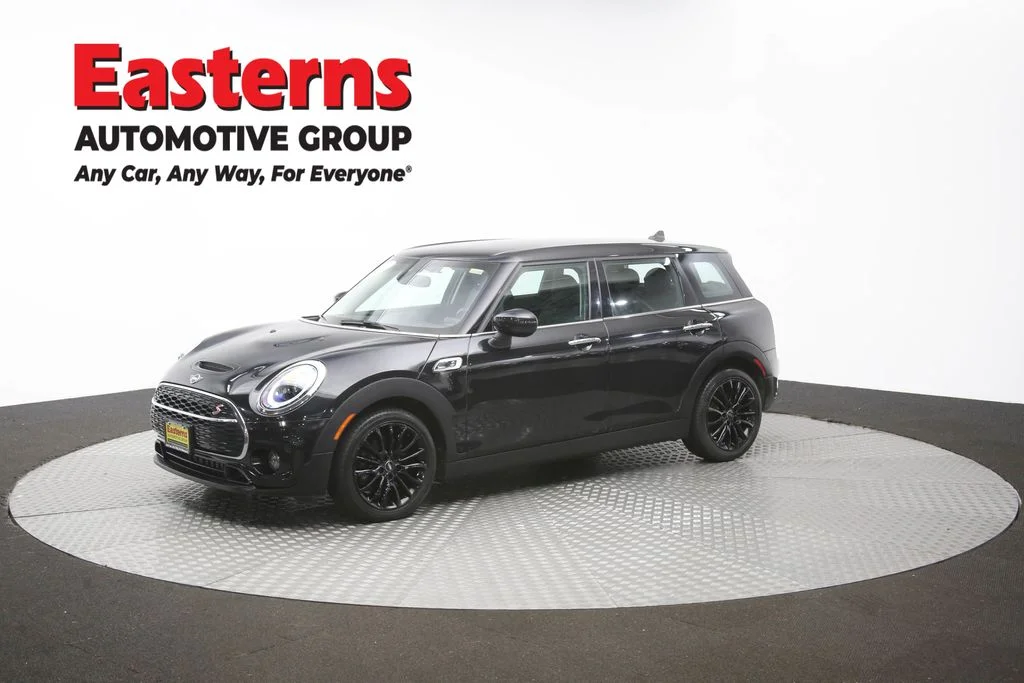 Used 2023 Black MINI Clubman image 56