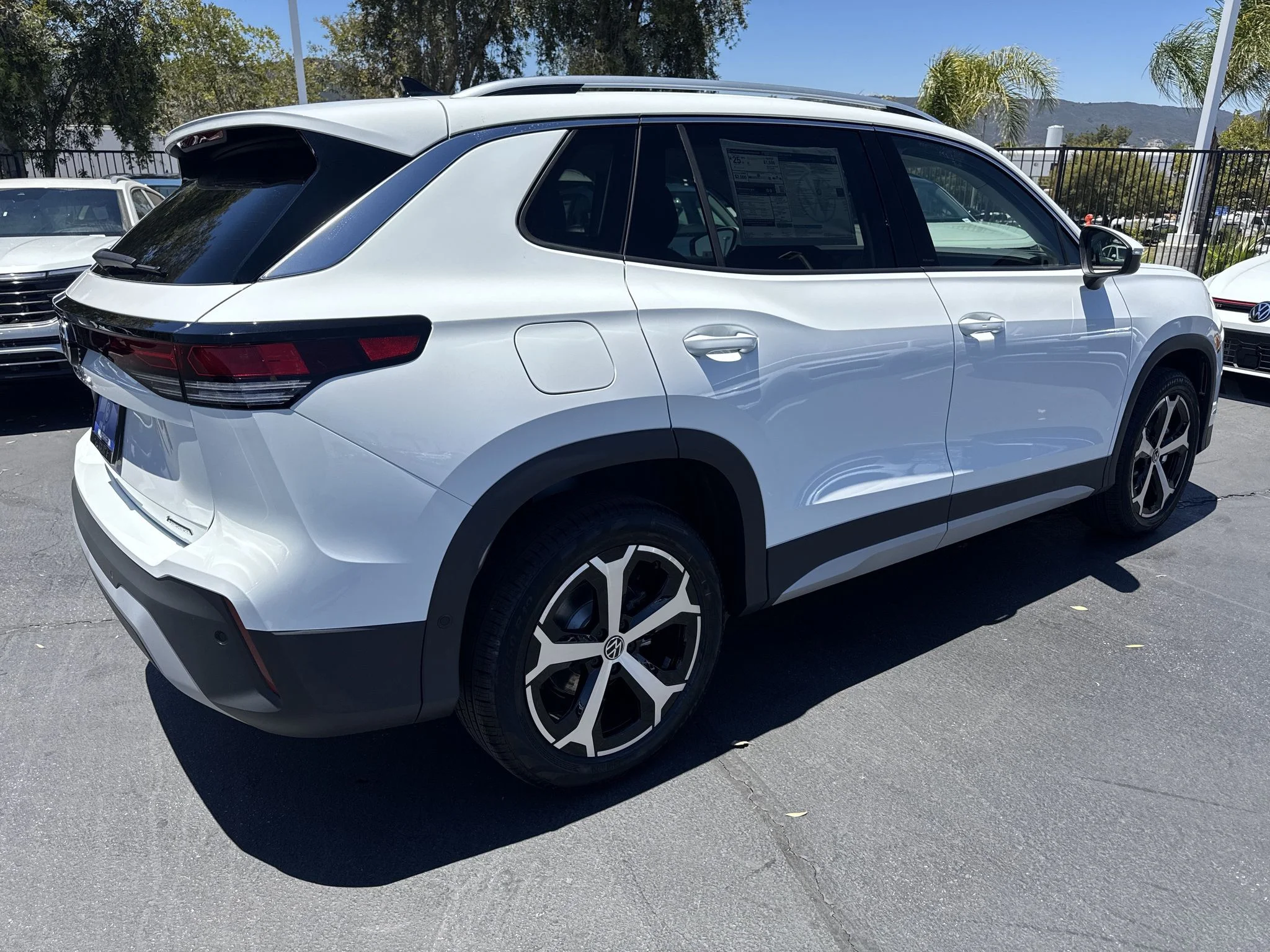 New 2026 Pure White Volkswagen SE image 7
