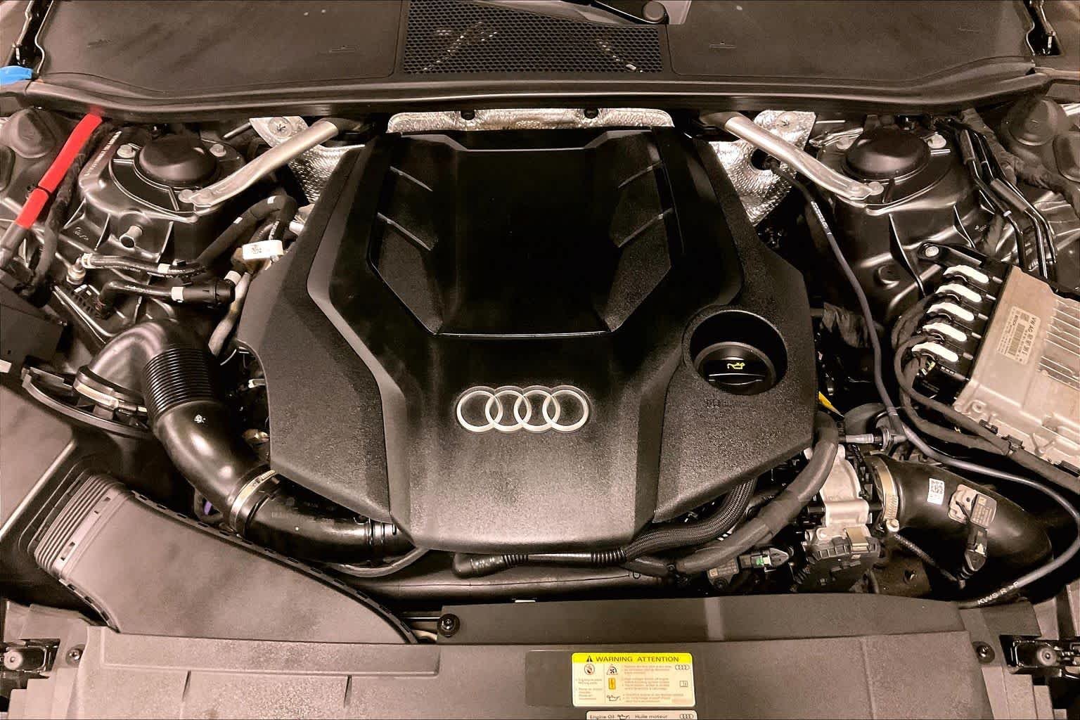 Used 2022 Daytona Gray Pearl Effect Audi Prestige image 29