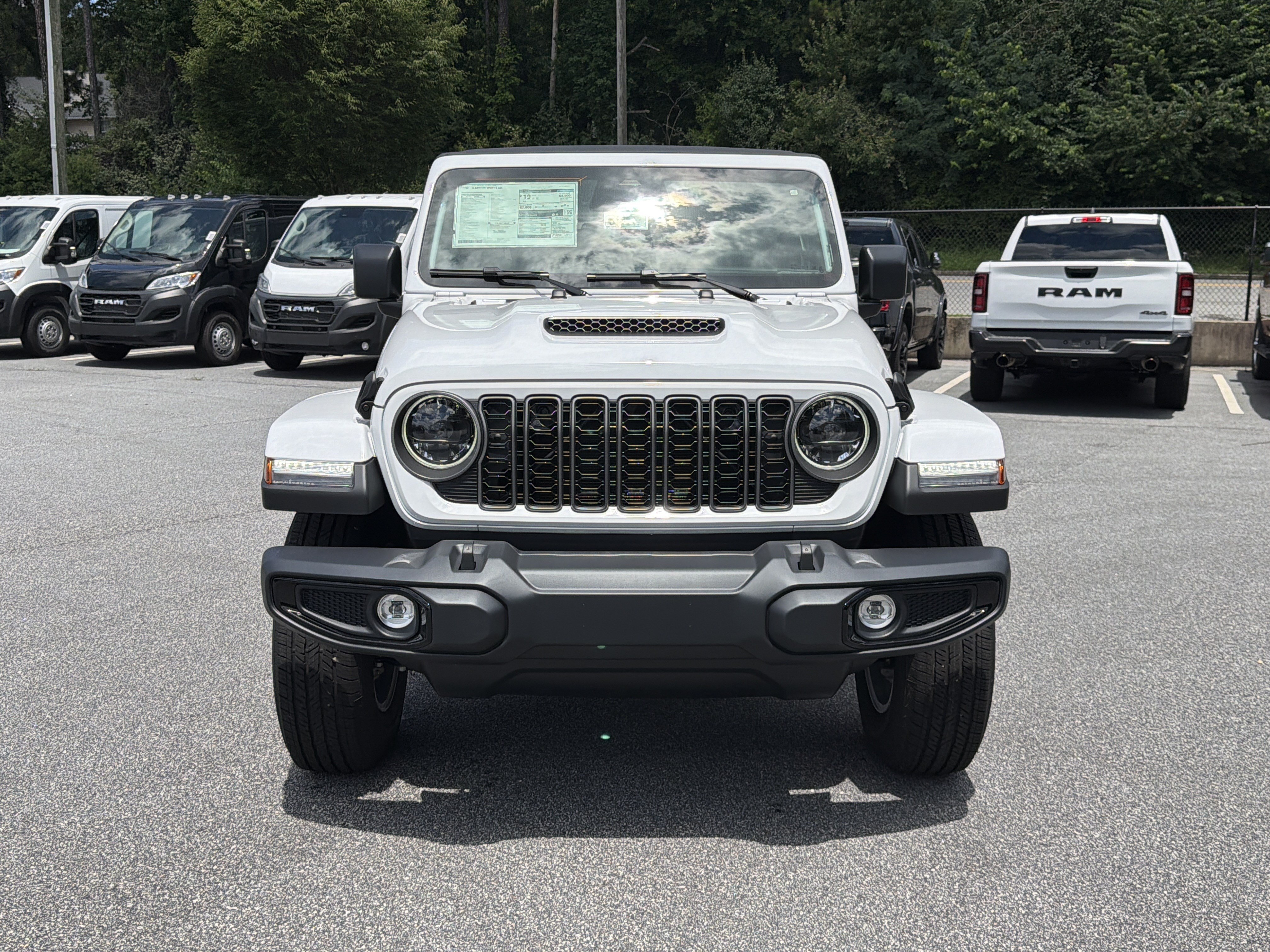 New 2026 Bright White Clear-Coat Exterior Paint Jeep Sport S image 2