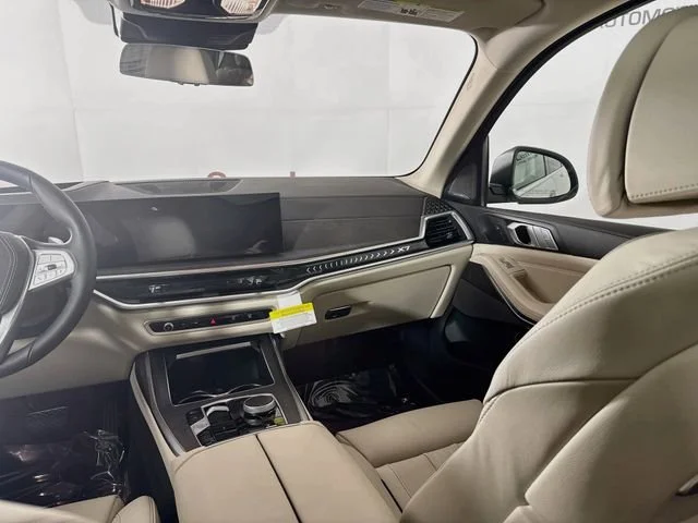 New 2027 Mineral White Metallic BMW xDrive40i image 24