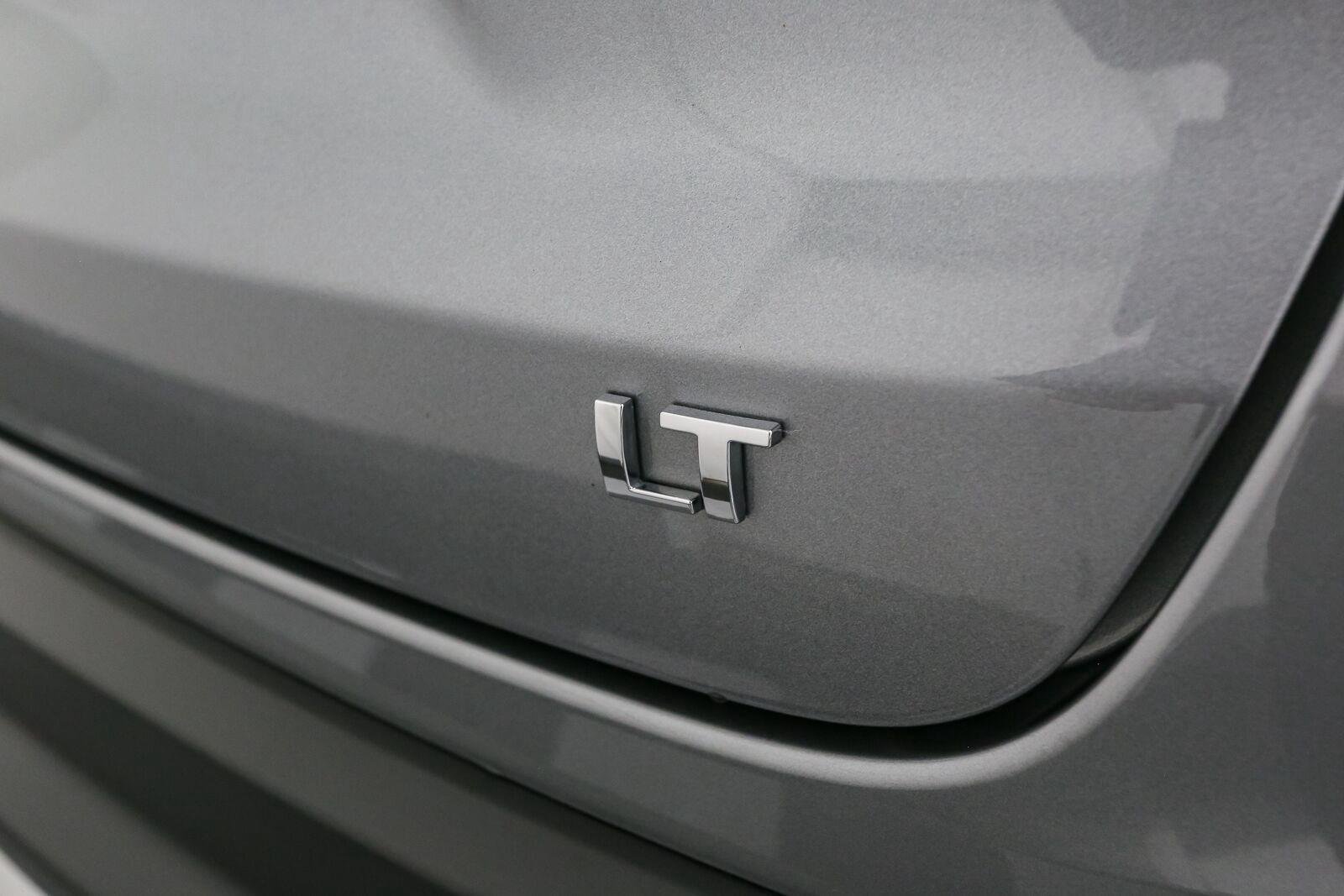Used 2025 Sterling Gray Metallic Chevrolet LT image 11