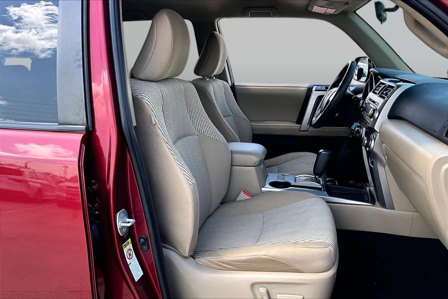 Used 2010 Salsa Red Pearl Toyota SR5 image 8