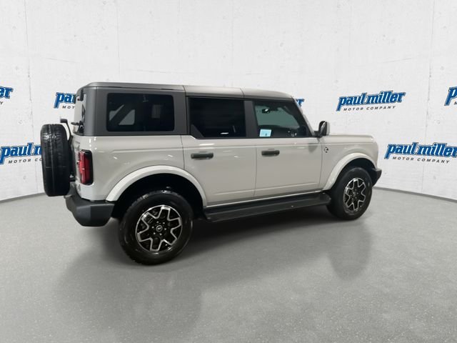 New 2026 Avalanche Gray Ford Outer Banks® image 13