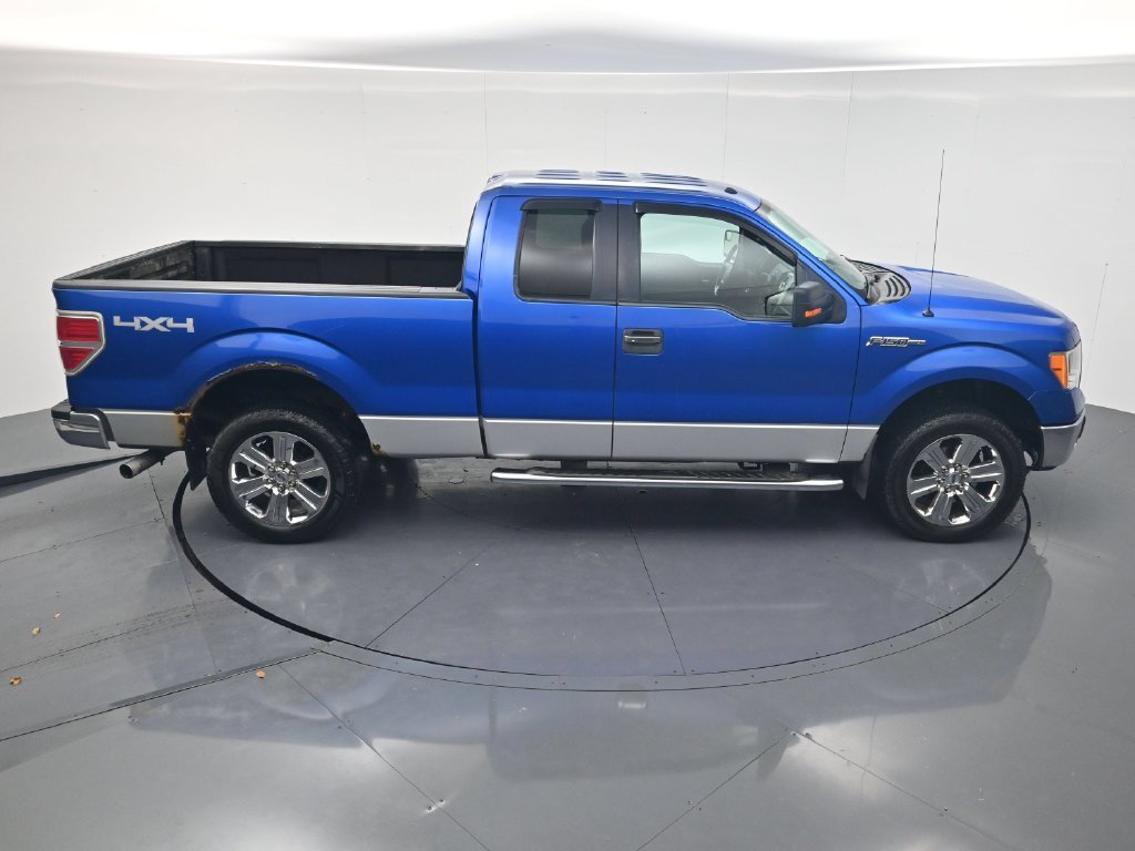 Used 2013 Blue Flame Metallic Ford XLT image 40