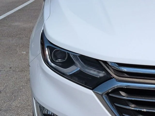 Used 2021 White Chevrolet Premier image 10