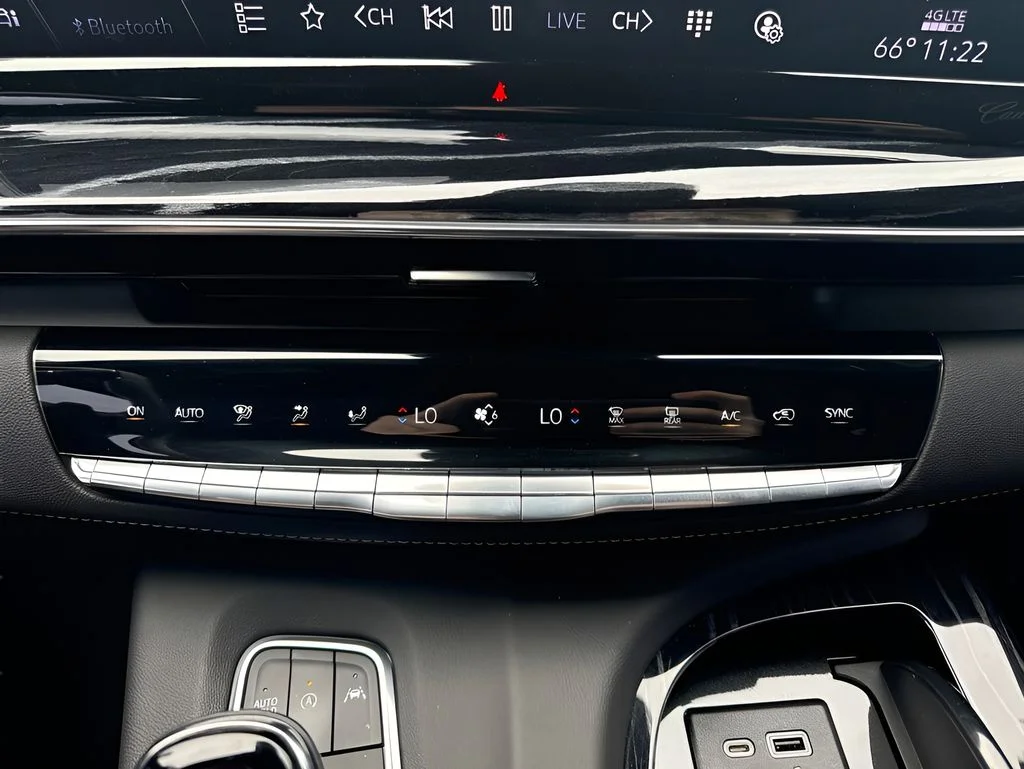 Used 2023 Black Cadillac Sport image 23
