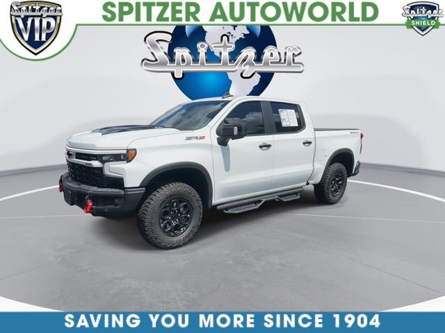 Certified Used 2024 White Chevrolet ZR2 image 5