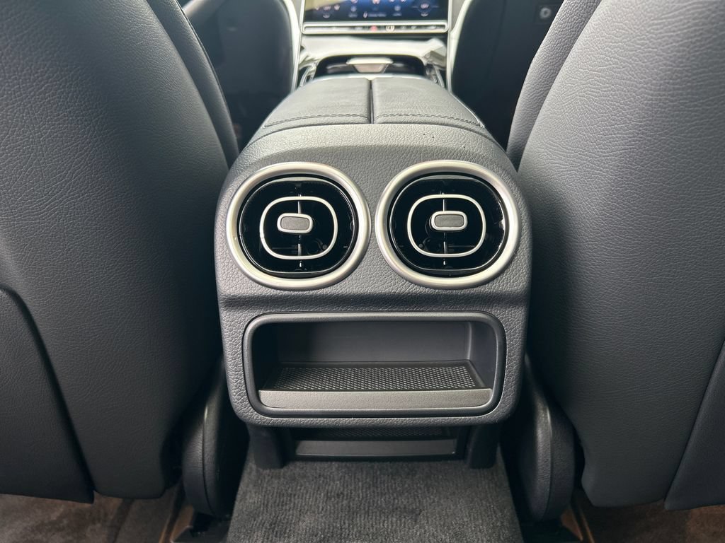 New 2026 Polar White Mercedes-Benz C 300 image 61