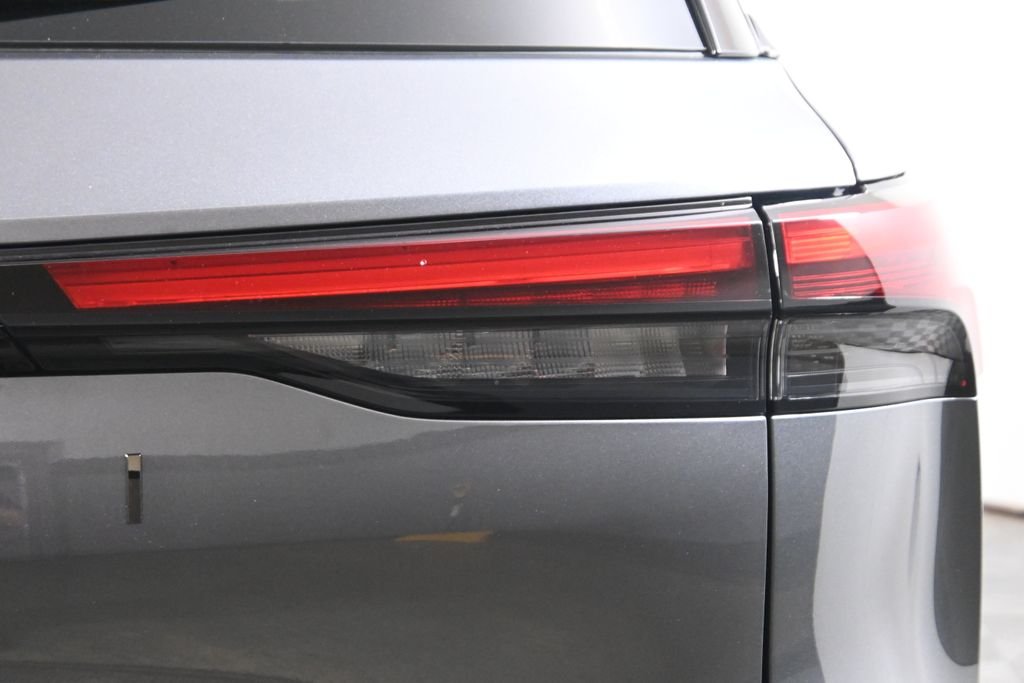New 2027 2T GRPT SHDW INFINITI Sport AWD image 13